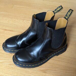 Dr. Marten's 2976 Women's Yellow Stitch Smooth Leather Chelsea Boots - Size 9